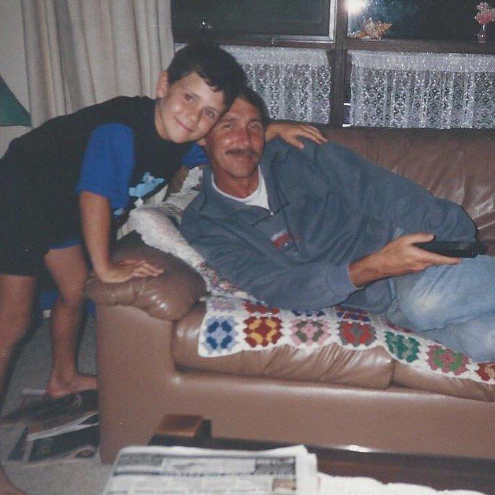 Glenn Maxwell's Father Image